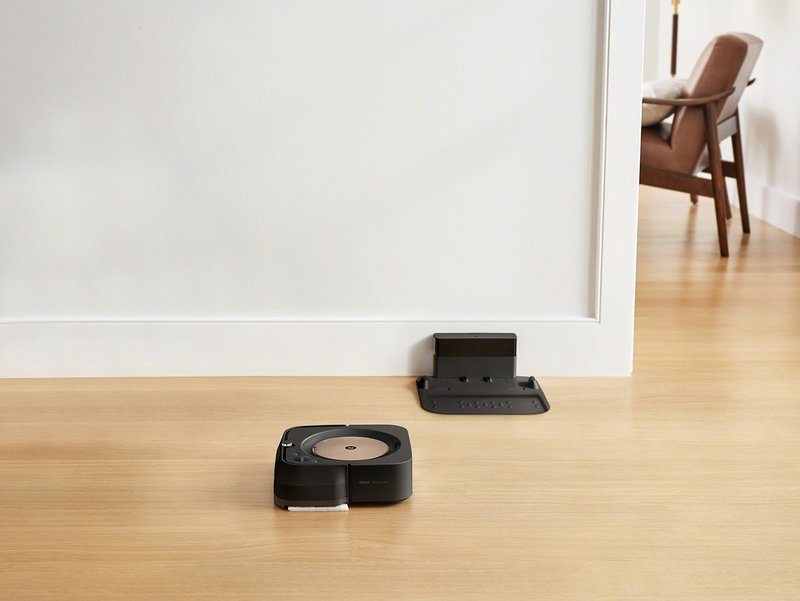 Roomba i7 (7158) si Braava jet m6 (6132)