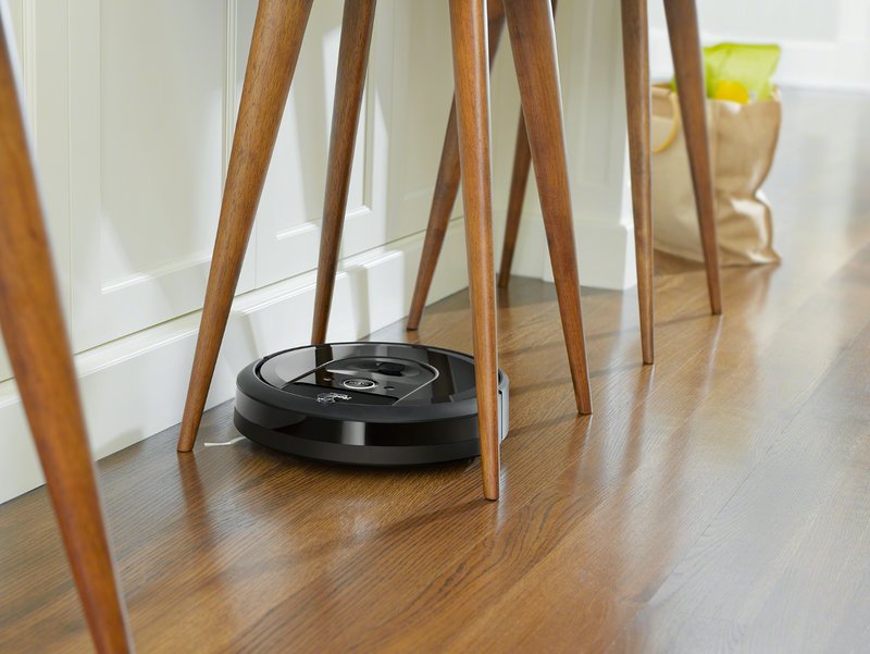 Roomba i7 (7158) si Braava jet m6 (6132)